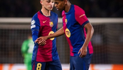 凌晨3点，巴萨复仇战打响！首发基本确定，15天5场冲刺3冠荣耀