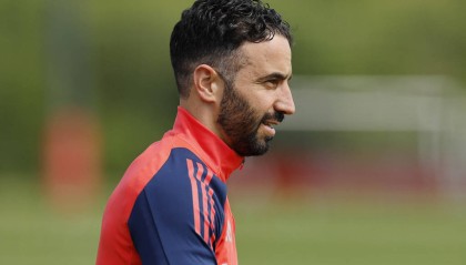 费迪南德惊天预言：曼联欧联饮恨，夏窗引援恐“推倒重来”！