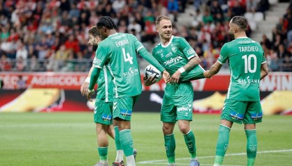 法甲10冠王圣埃蒂安不敌图卢兹，降级希望蒙尘