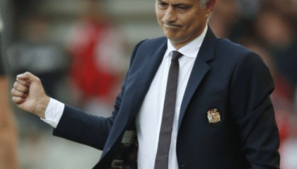 尘埃落定！穆帅重返欧洲！曼联成大热，获2亿预算，带队重返欧冠