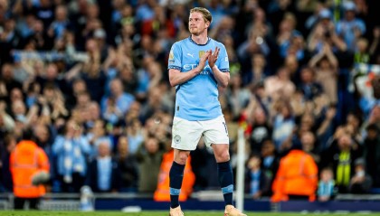 十年曼城生涯落幕！德布劳内19冠功勋，为何对皇马那一球情有独钟？