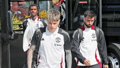 曼联公布客战切尔西大名单，小妖复出替代约罗！阿莫林将用全主力