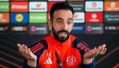 发布会上扳回一城！阿莫林：欧联杯决赛曼联是更好的球队