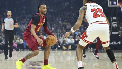 加兰28+5莫布利21+11 骑士主场大胜公牛