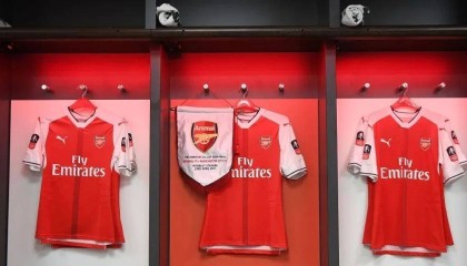 欧冠阿森纳和巴黎的比赛，阿森纳会大胜对手，直接结束欧冠悬念？