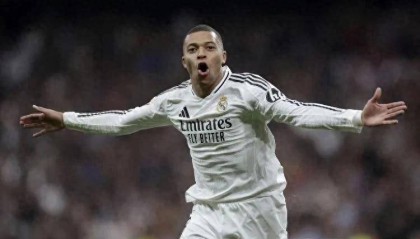 1-3！欧冠疯狂夜，13亿豪门翻车，连续11次出线终止 瓜帅面如死灰