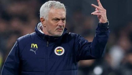 时隔5年再冲欧冠！穆帅引热议，回应6大争议话题，新援就位争冠军