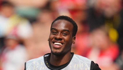 切尔西与20岁天才达成7年协议 首次报价遭拒2天内搞定