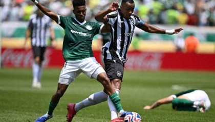 金花四溅！巴西德比原始狂野，切尔西踢了5个小时，世俱杯才开始