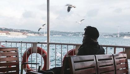 曼联这是奔着争冠去啊?2.3亿买前锋只是开始,还要再买多纳鲁马